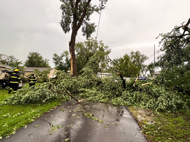 Many still without power after hurricane-force winds rip through eastern Nebraska