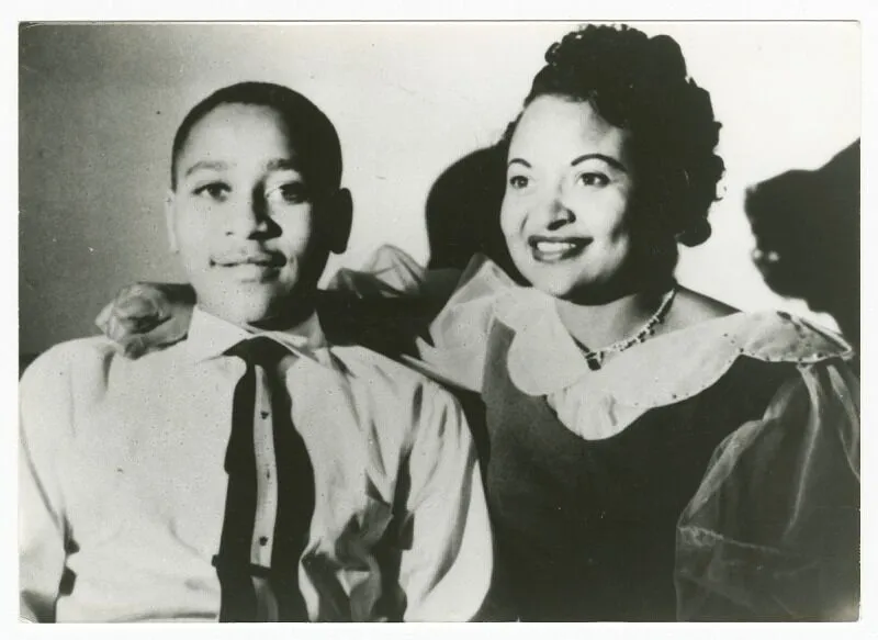 El asesinato de Emmett Till conmocionó a una nación. Para una familiar de Omaha, mantener viva su historia se convirtió en la obra de su vida