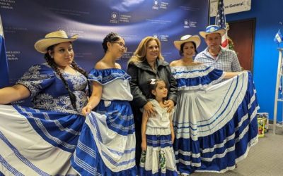 La Diáspora Salvadoreña Brilla en Omaha con Estreno de Documental