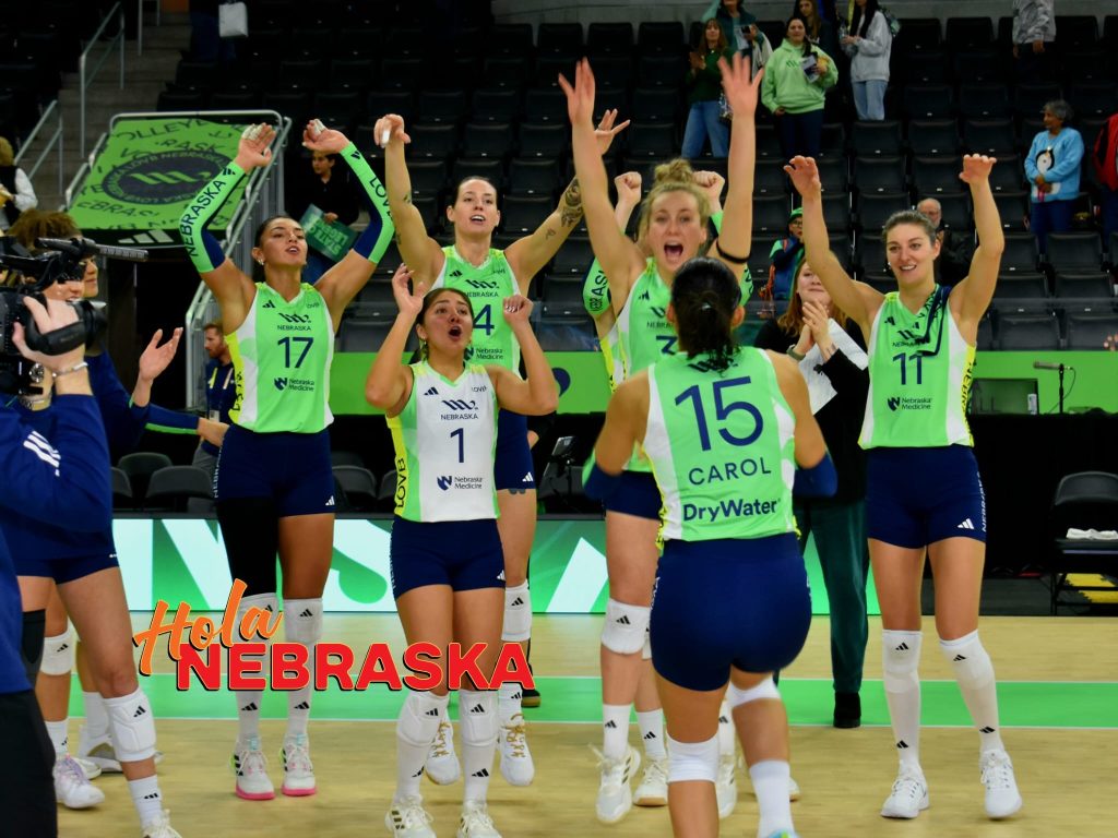 La garra de LOVB Nebraska marca un debut histórico en casa