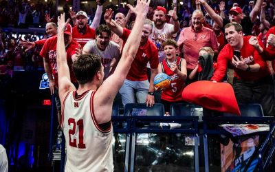 Sweet Sixteen: Nebraska se prepara para un duelo clave ante Iowa en Houston