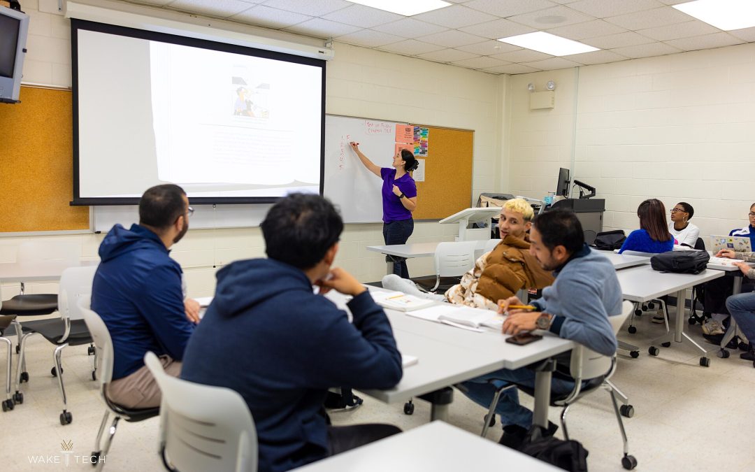 Free English Classes in Omaha for Adults. Clases de inglés gratis en Omaha para adultos.